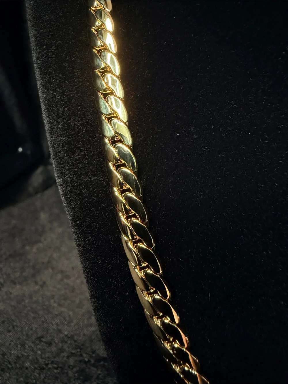 Miami Cuban 24in 6MM 14K Stamped Gold Necklace w/Box Lock. Brand New. Perfect!